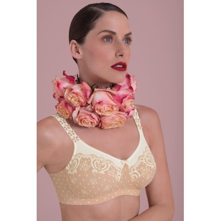 Soutien-gorge moderne, spécial faux seins